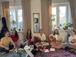 Kirtan på Ayurvediskt Center - En kväll i sång, mantra & gemenskap