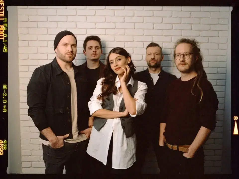 Kateřina Marie Tichá & Bandjeez