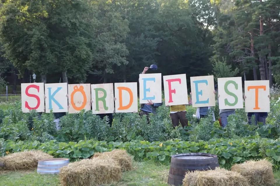 SKÖRDEFEST
