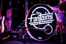 The Fontains - Easter Saturday @ The Commissioners Quay Inn