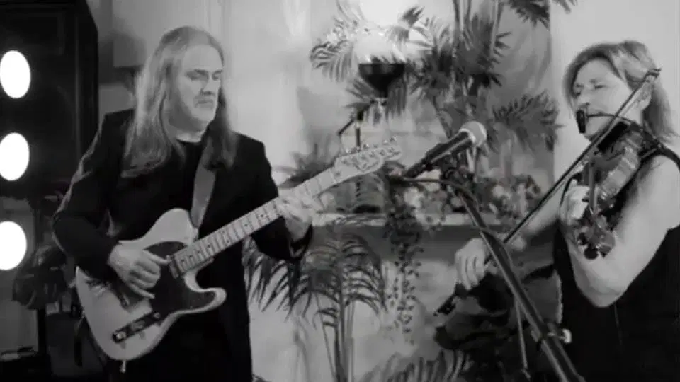 The Christie Griffin Duo at The Three Cups, Malmesbury