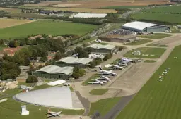 Cambridgeshire Signature Classic & Performance Motor Show - Imperial War Museum Duxford