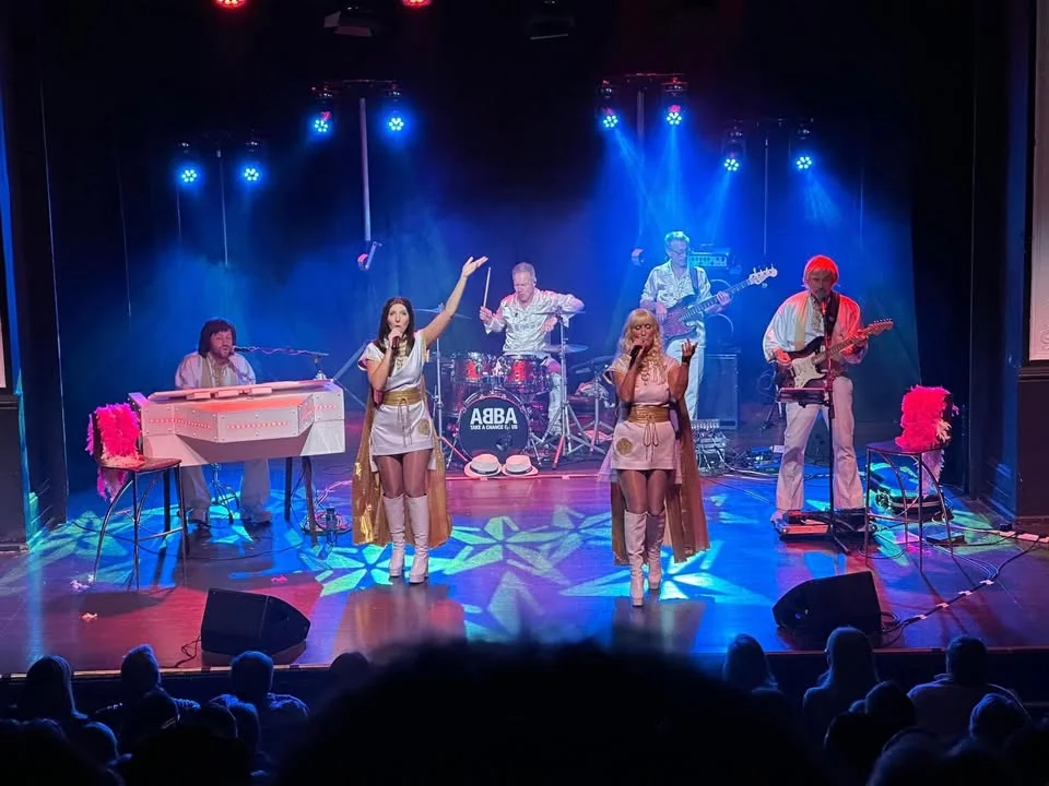 ABBA Tribute - Take A Chance On Us!