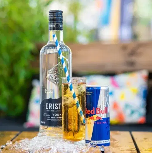 CRASH-VODKA-REDBULL-NIGHT!!!