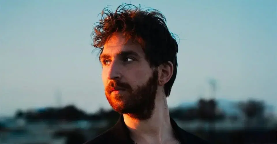 Two Feet : The Next Steps Tour