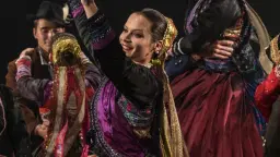 Ifjú Szivek Táncszínház: Tánciskola - Interaktív matiné || Kurátori hétvége – Hégli Dusan