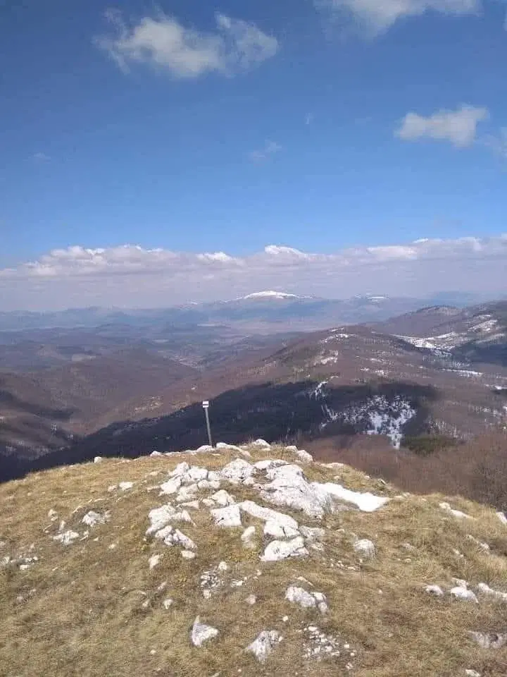 Големи връх и Каменитица