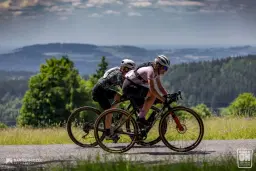 GravOn THREE COUNTRIES 2026