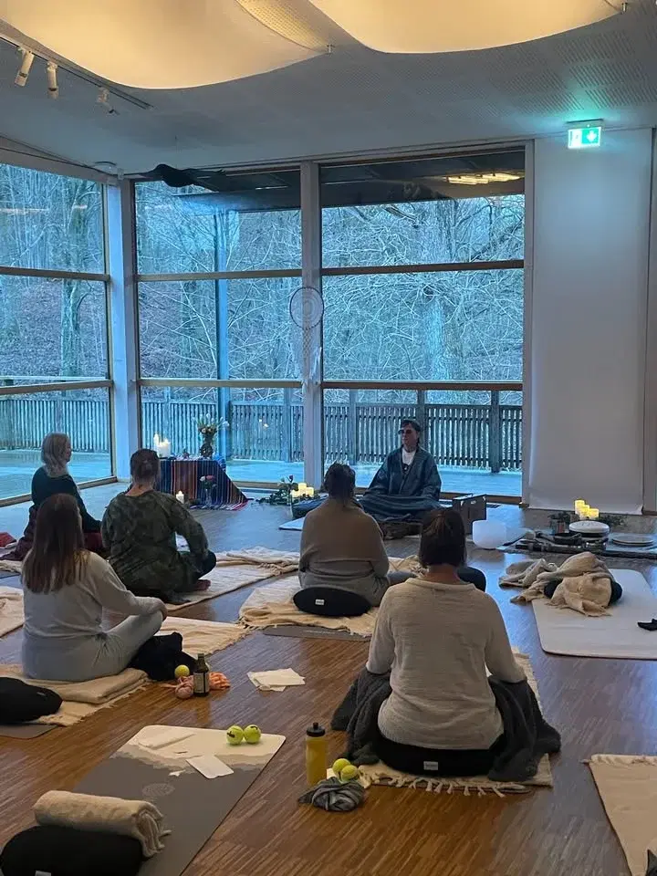 RE-CONNECT - A Yoga Weekend Immersion with Barbara & Åsa