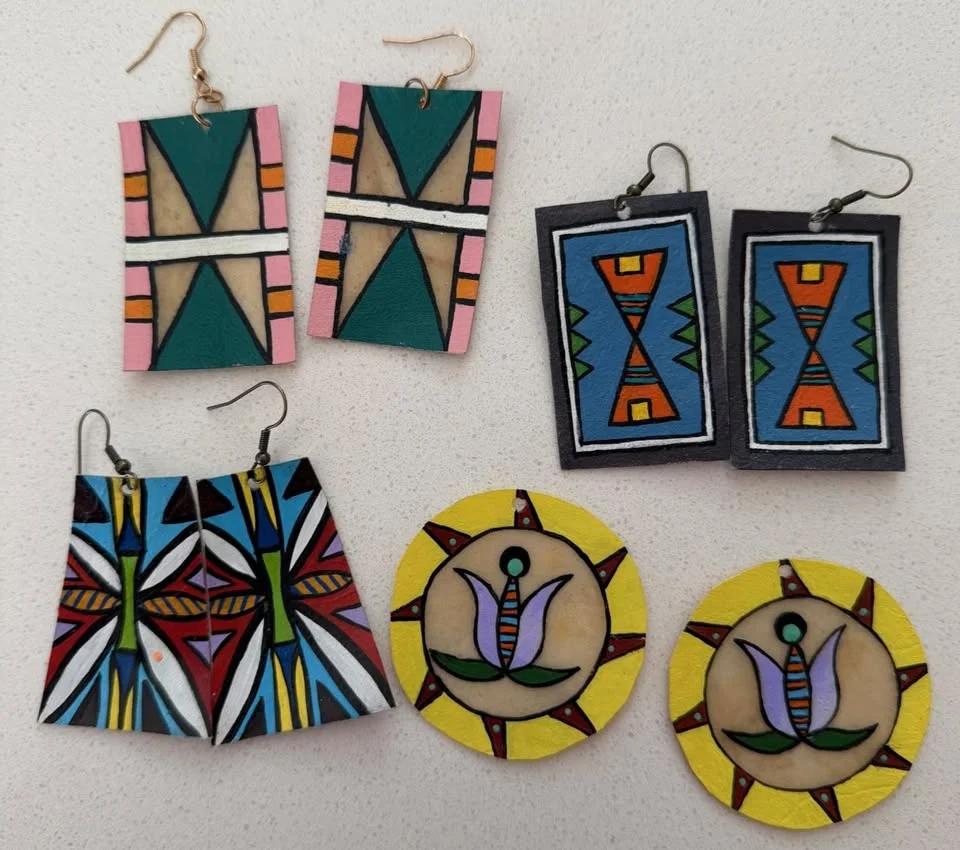Parfleche Painting: Plains Indians Design