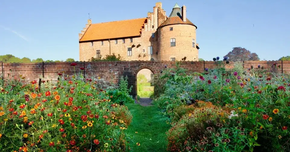 Trädgårdsguidningar i Torups slottspark