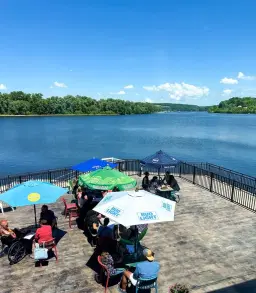 Tate's on Labor Day Weekend with Nightshift