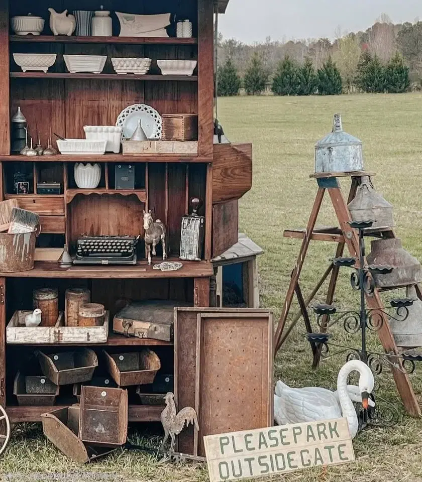 Vintage Markets of Monroe Spring Market
