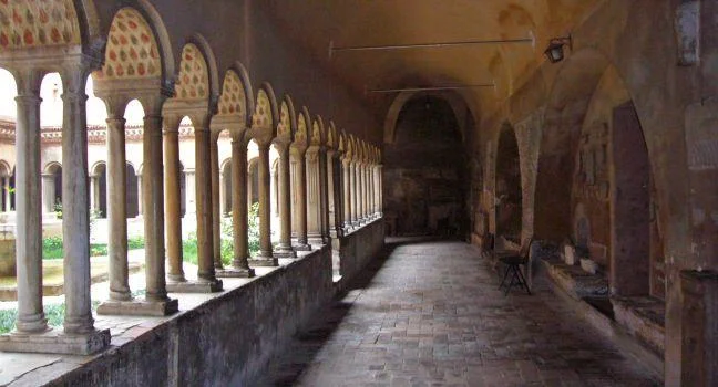 Roma nascosta: Santi Quattro Coronati e l'aula gotica