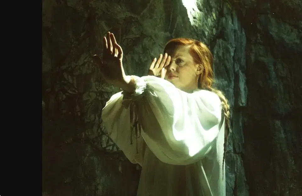 Pajan klubilla, Viitasen Piia