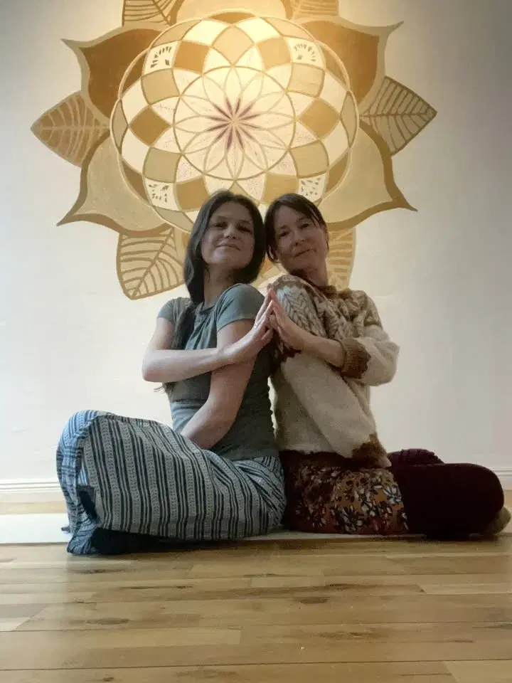 Hatha yoga in couples