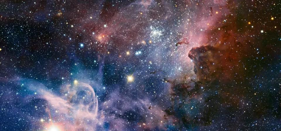 Årsmöte + Astronomiskt lördagsgodis