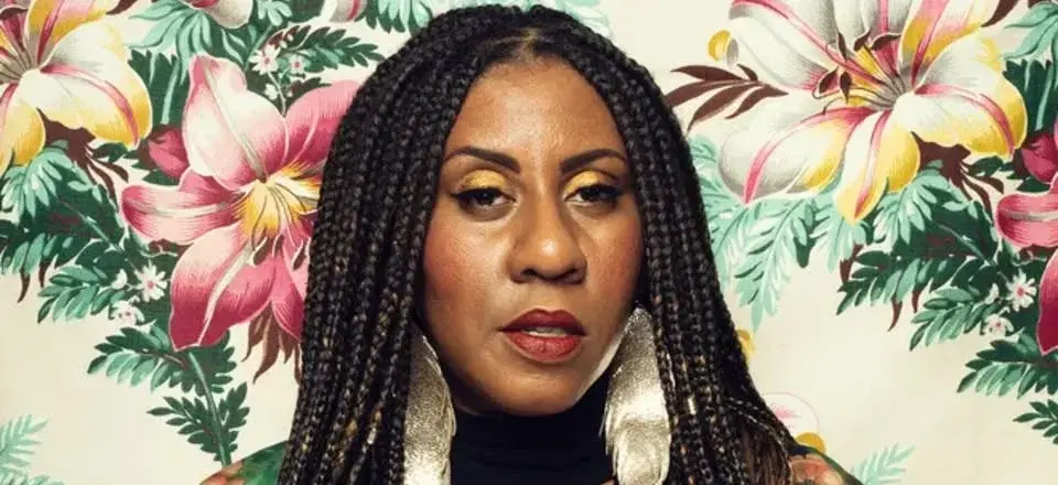 Annie Mack - The 715 Series