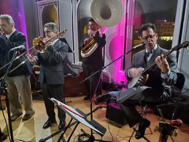 Swing Dance with the BLUE CRESCENT SYNCOPATORS