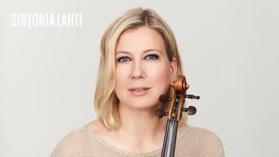 ROMANTIIKAN LUMOISSA