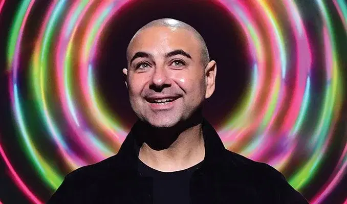 COMEDIAN JOE AVATI