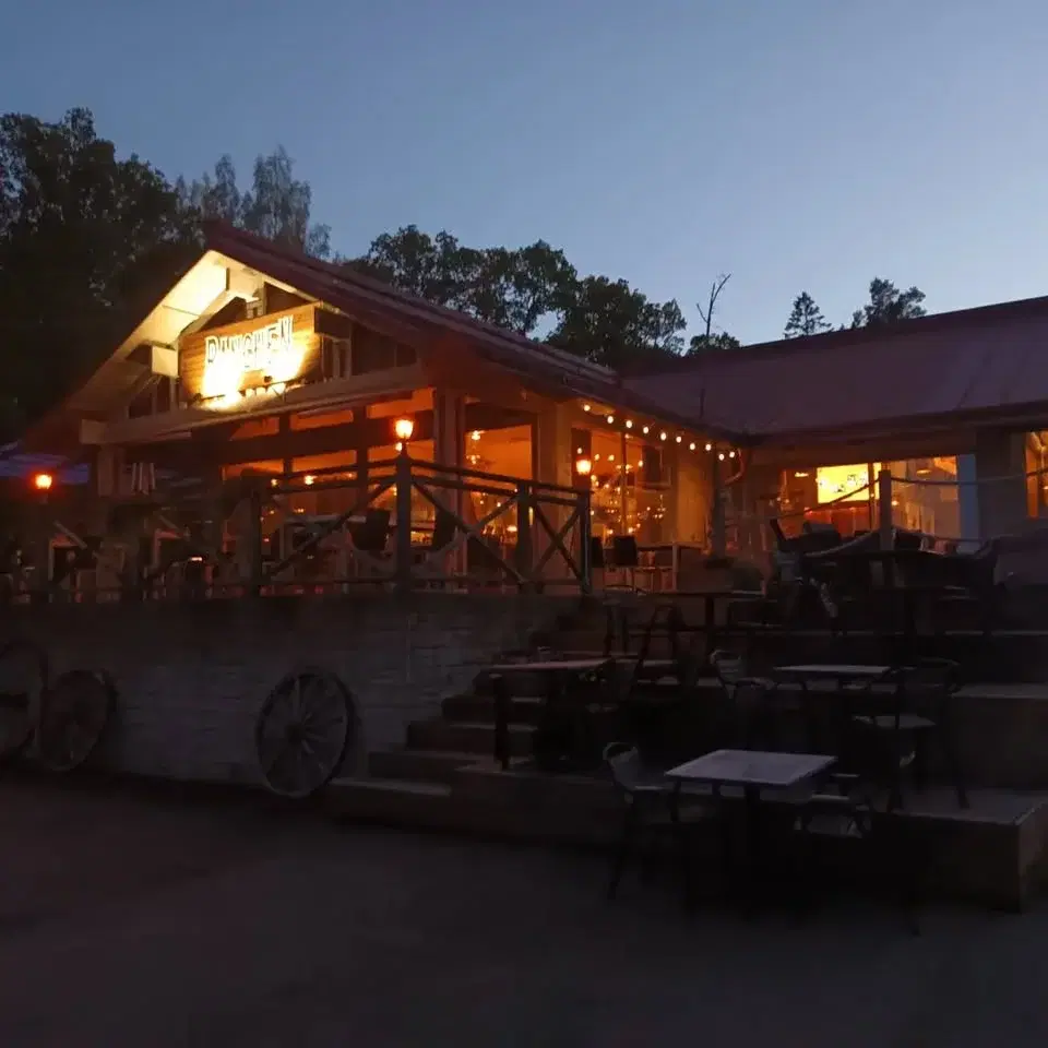 Fest på Skärtorsdagen - 85% Party 2/4