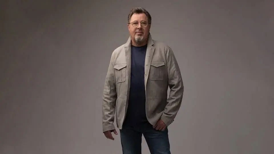 Vince Gill: 50 Years From Home