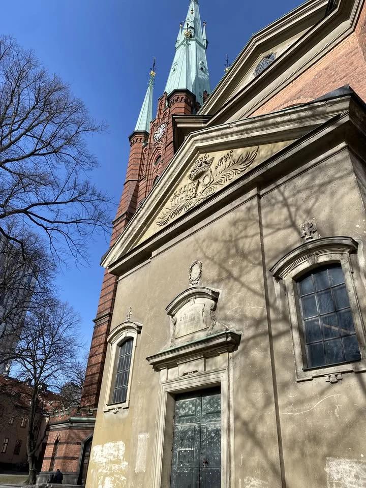 Kring Klara kyrka