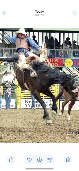 Tom Reeves Saddle Bronc Riding Clinic!