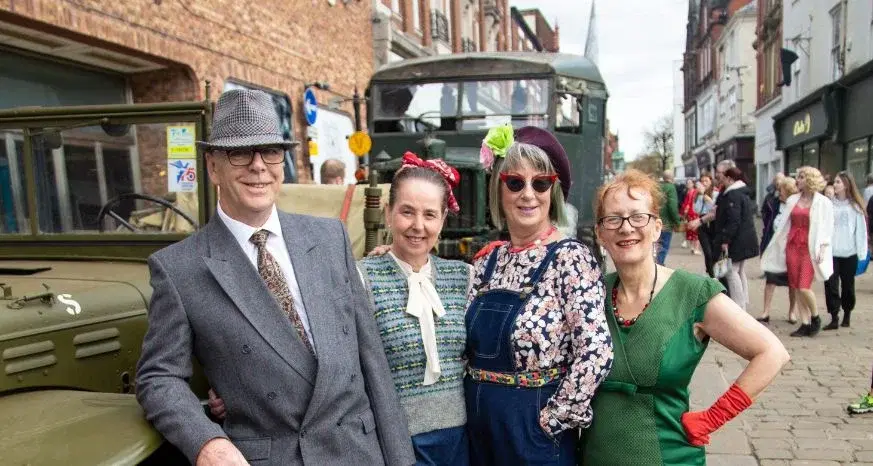 Chesterfields 1940's Market