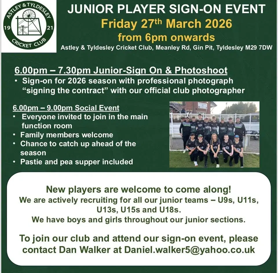 Junior Sign-On & Photoshoot