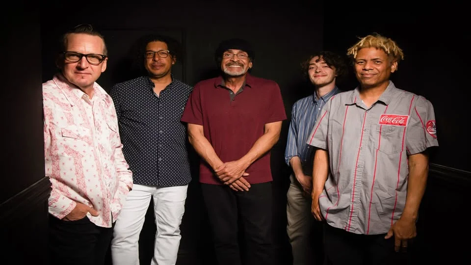 LOVE with Johnny Echols