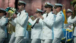 Marinens Musikkår - Marsch till 100%