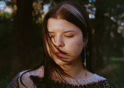 Eliza McLamb - Good Story Tour