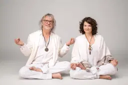 Petzenhauser & Wählt - Neues Programm „IM PARADIES“