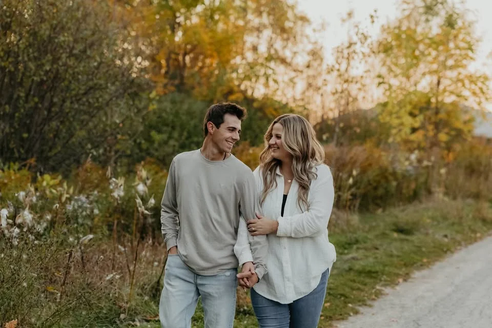 Jordan Kuepfer & Hailie Fischer's Buck & Doe