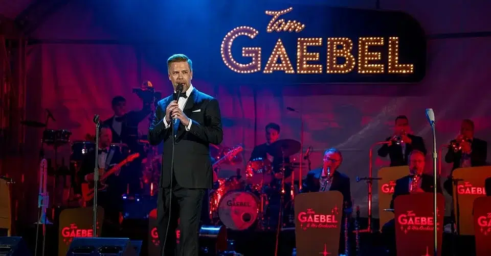 TOM GAEBEL & His Orchestra - "Sinatra Summer Swing"