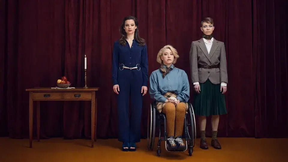 RELAXED PERFORMANCE - May Fall