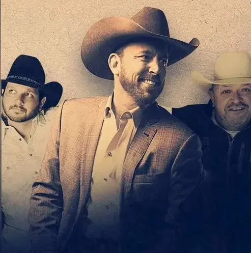 Chad Prather & The Ragamuffins with Gary Kyle at Jackie Bar & Grill in Kemah TX