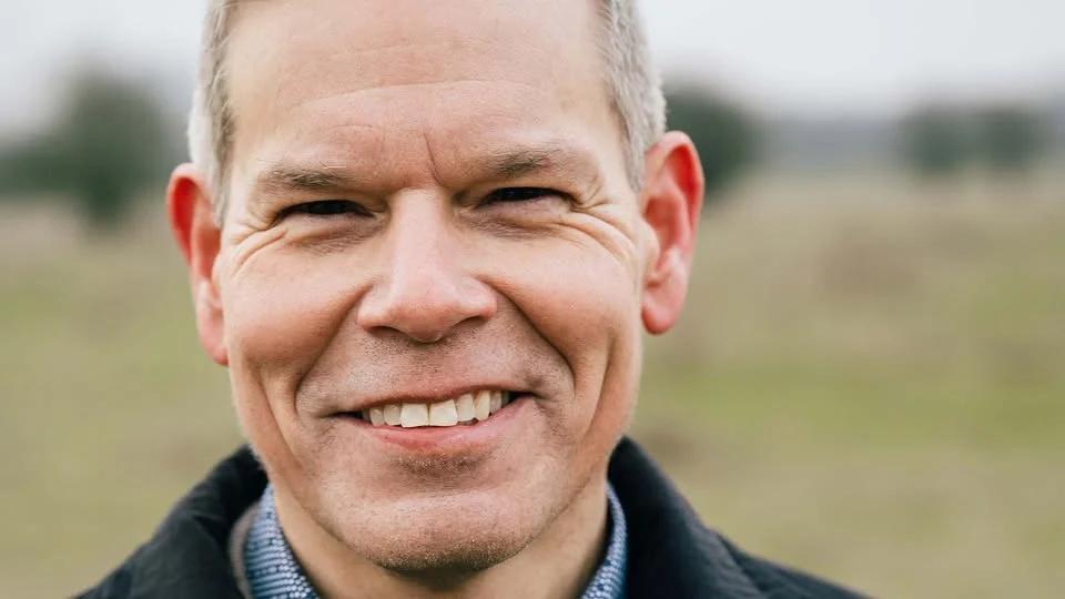 Bildning på bibblan: AI från då till nu – historia, funktion och dagens användbara verktyg
