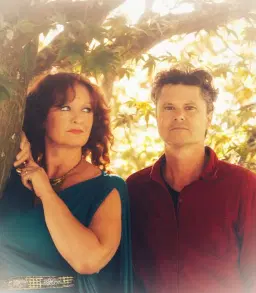 Kathryn Roberts & Sean Lakeman