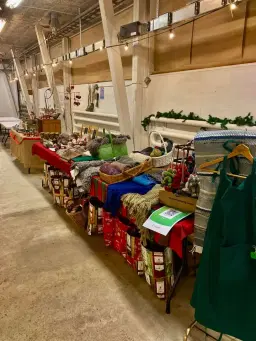 Påskmarknad Hantverk konst bruksföremål keramik