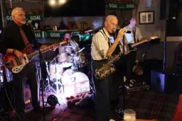 Phoenix Blues Band at the Queens Arms