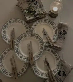 Systrarnas Antik&Kuriosa Vår pop up