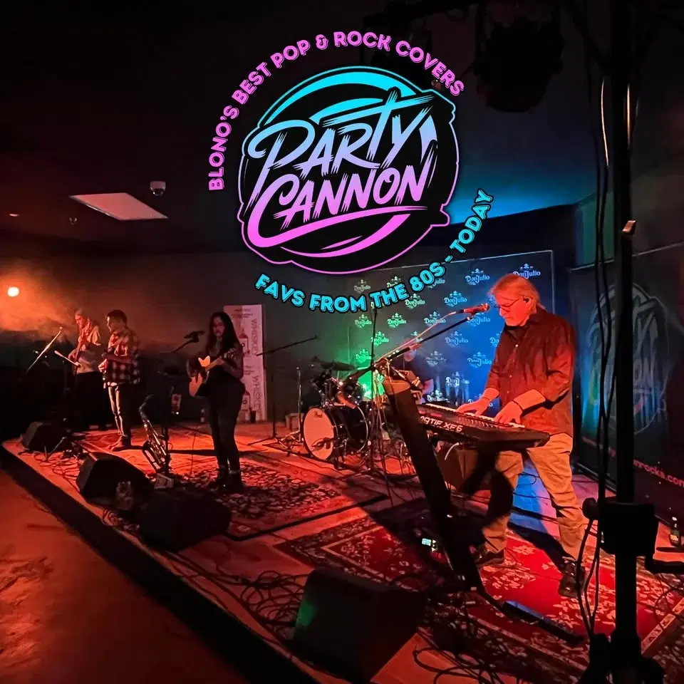 Party Cannon @ Windjammer