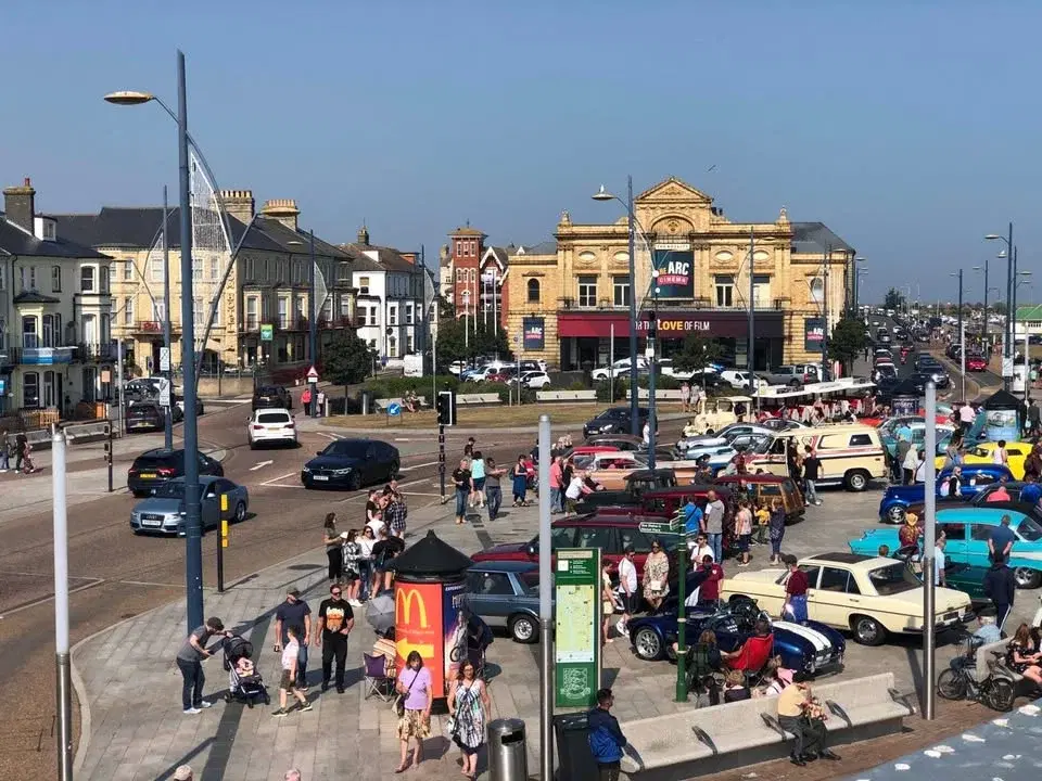 MID SUMMER MEGA MEET, AMERICAN & CLASSIC CARS, LIVE MUSIC, OUTSIDE BAR
