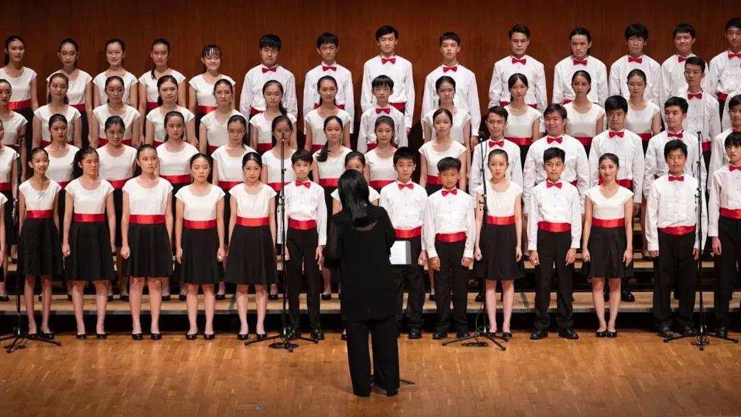 🎵 Yip’s Children’s Choir – Broadway music with young voices