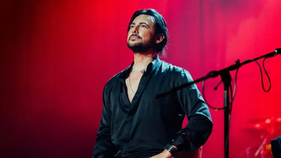 Beto Cuevas - Acustico