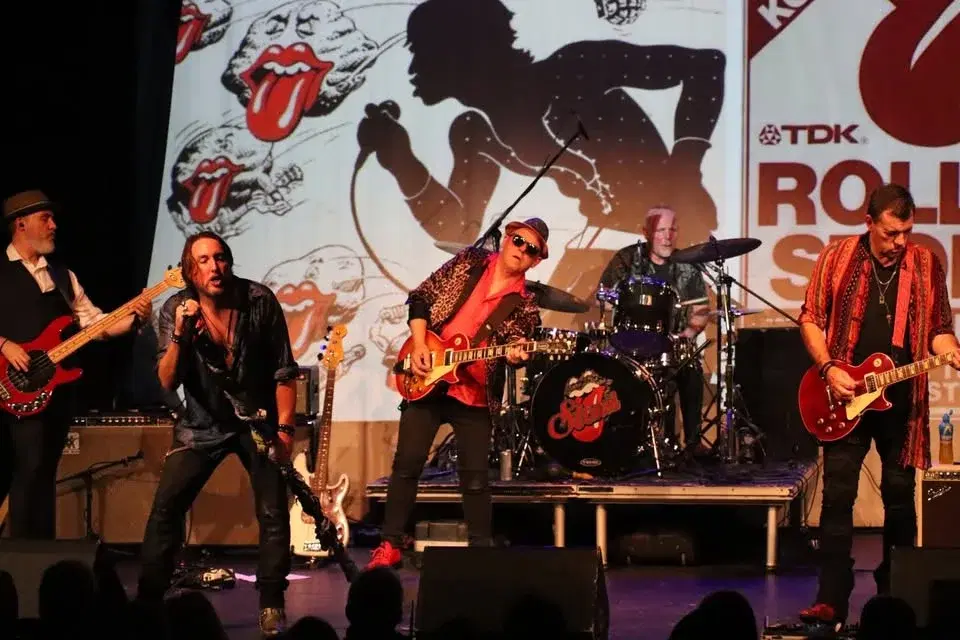 Stoned at The Carlisle, Hastings