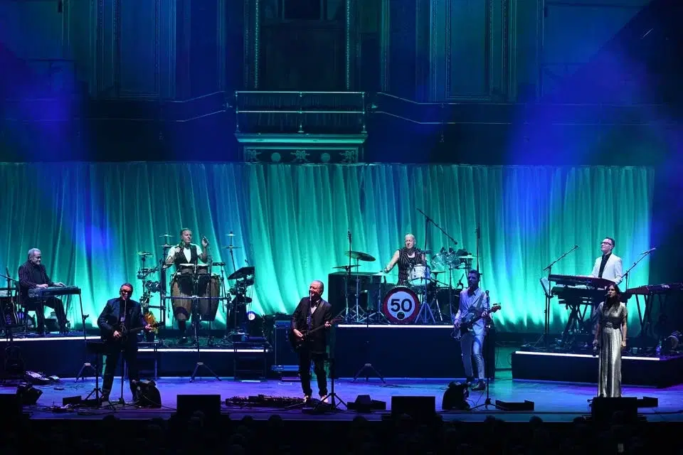 Squeeze plus Very Special Guest Billy Bragg